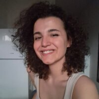 zeynepkuzucu profil fotoğrafı