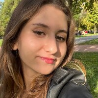 tugceozcaglar profil fotoğrafı