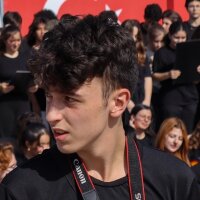 tugitugo236 profil fotoğrafı
