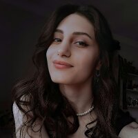 aysesaras profil fotoğrafı