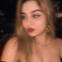 elifezggi profil fotoğrafı
