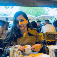 ozlembideci profil fotoğrafı