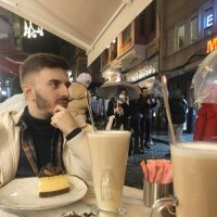 berkehandogru profil fotoğrafı