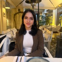 tugceesen profil fotoğrafı