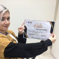 pelinhanyali profil fotoğrafı