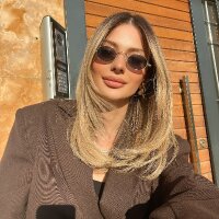 esraberru profil fotoğrafı