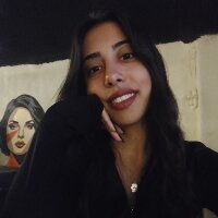 ozgeguveloglu profil fotoğrafı