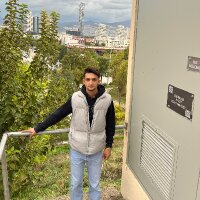 emirhanbiyik3525 profil fotoğrafı