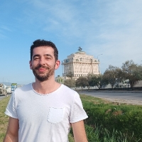 uguraydin272 profil fotoğrafı