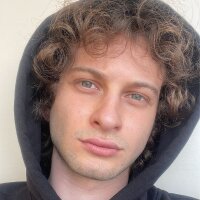 tahaakaya profil fotoğrafı