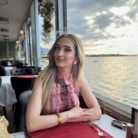 nazlicanozyurek profil fotoğrafı