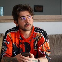 utkuaslanoglu profil fotoğrafı