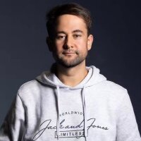 sefasetirek profil fotoğrafı