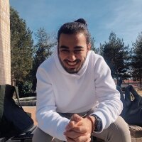 yudged profil fotoğrafı