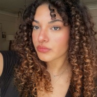zeynepzerefsan profil fotoğrafı