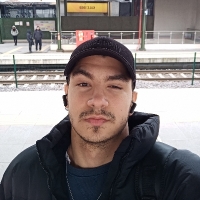 ozgurbinici profil fotoğrafı