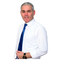 tuncayozenc profil fotoğrafı