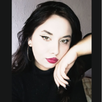 burcuskc profil fotoğrafı