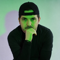 cuneytozsoy profil fotoğrafı