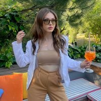 selenakar profil fotoğrafı
