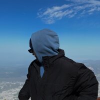 azizcankaya profil fotoğrafı