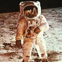 uzaylidunyali profil fotoğrafı