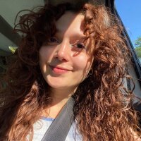 zeynepsema profil fotoğrafı