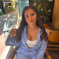 nuraycevik profil fotoğrafı