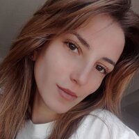 melikeuyanik profil fotoğrafı
