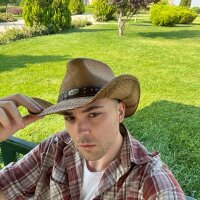 emretekelioglu profil fotoğrafı