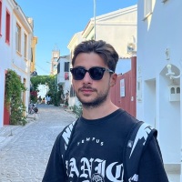 emreyildizv profil fotoğrafı