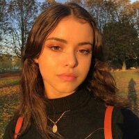 gizembayraktar profil fotoğrafı