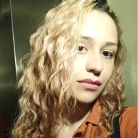 nisanurselkaya profil fotoğrafı