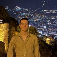talhayuksek profil fotoğrafı