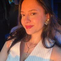 eminakemiksiz profil fotoğrafı