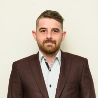 aliozcsur profil fotoğrafı