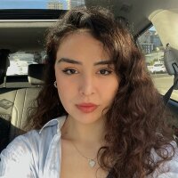 deryauyanik profil fotoğrafı