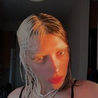 melekuzum profil fotoğrafı