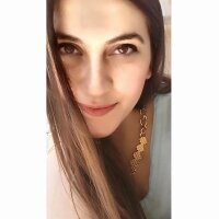 eminekockaya profil fotoğrafı