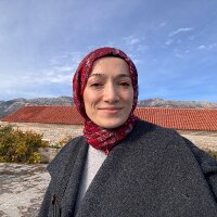 esmacanbay profil fotoğrafı