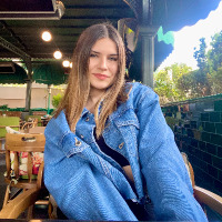 nazliakann profil fotoğrafı