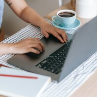 ursocialmediamgr profil fotoğrafı