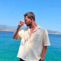 eroleyuboglu profil fotoğrafı