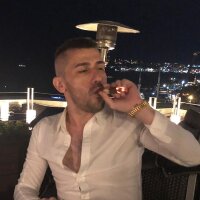 melihiznik profil fotoğrafı
