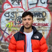 aselos profil fotoğrafı