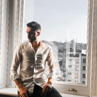 renderustassi profil fotoğrafı