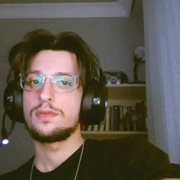 enesozturkk profil fotoğrafı