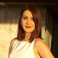 ozgeakbulut profil fotoğrafı