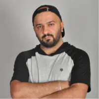zekikucukosman profil fotoğrafı