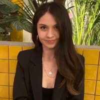 elifbayrak23 profil fotoğrafı